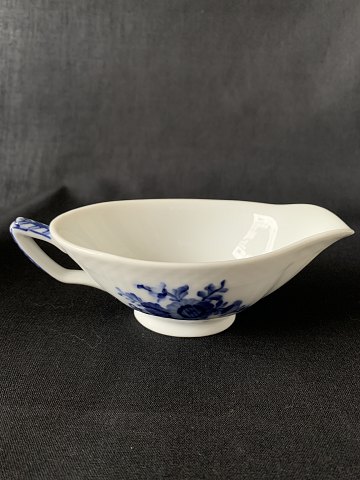 Royal Copenhagen Blue Flower Curved, Butterbeak No. 1883.
Long 13.5 cm