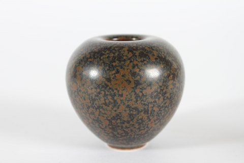 Saxbo
Eva Staehr-Nielsen
Small Vase