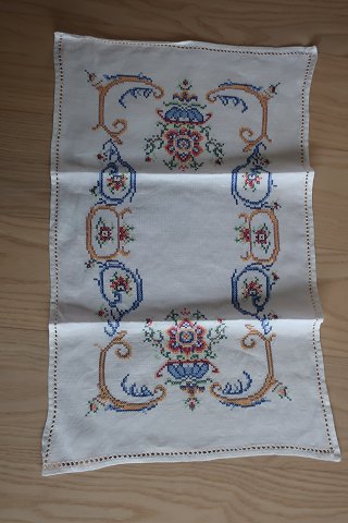 item no: 585253