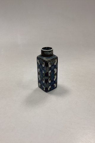 click to zoom