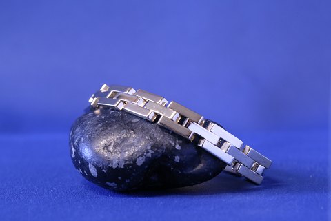 item no: 605355