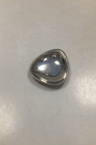 click to zoom