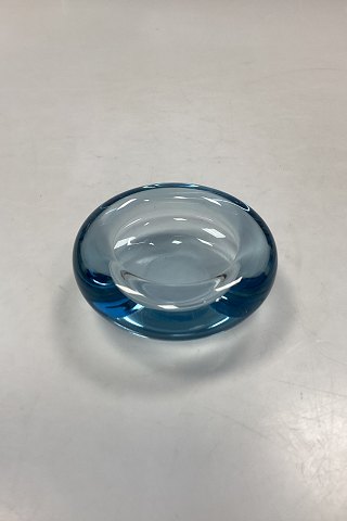 click to zoom