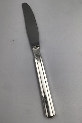 click to zoom