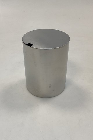 click to zoom