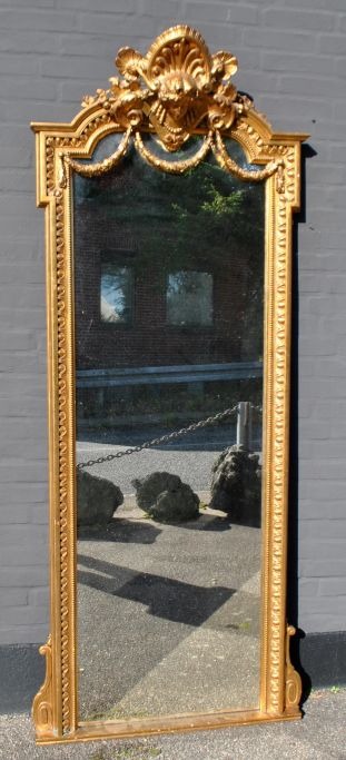 click to zoom