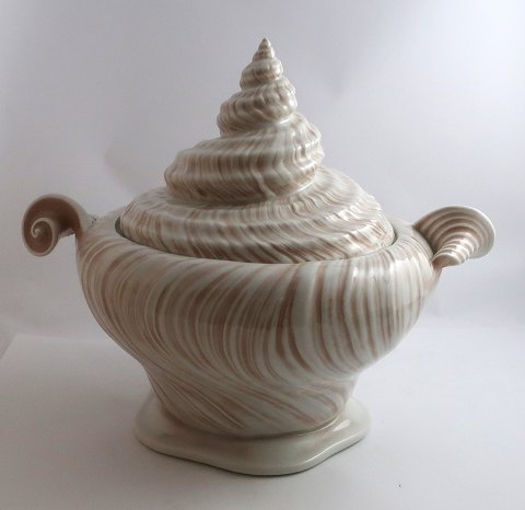 click to zoom click to zoom