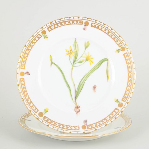 click to zoom click to zoom