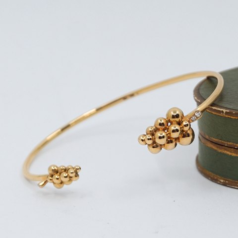 Georg Jensen; Moonlight Grapes armring i 18 kt. guld med diamanter