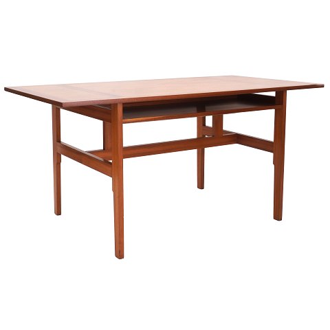 Mogens Koch mahogany writing desk. Designed Denmark 1957. H: 74cm. Plate: 76x151,5cm