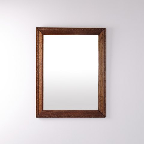 click to zoom