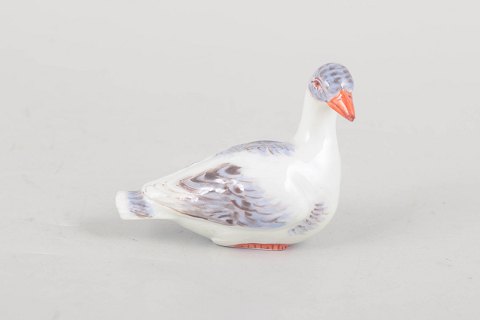 click to zoom