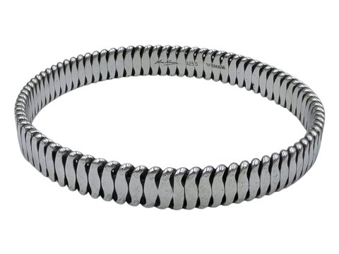 click to zoom