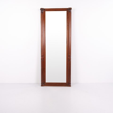 click to zoom