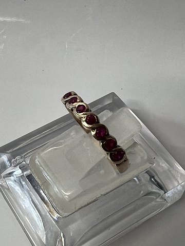 click to zoom