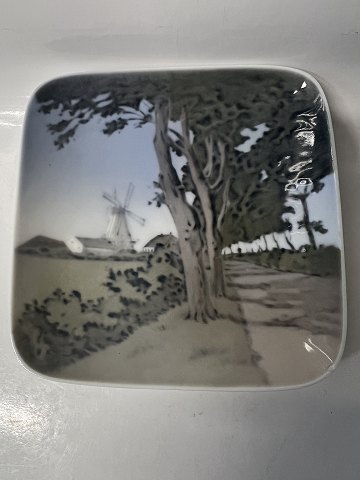 click to zoom