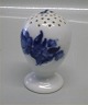 Royal 
Copenhagen Blue 
FLower braided 
8763-10 pepper 
8 cm (French 
Set) In mint 
and nice 
condition