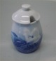 1 pcs in stock
Bing and 
Grondahl 
Christmas Rose 
052 c Mustard 
jug 8 cm (551) 
Marked with the 
...