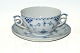 Royal 
Copenhagen Blue 
Fluted Half 
Lace, Bouillon 
cups and 
saucers,without 
lid. 
Decoration ...