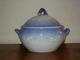 Bing & Grøndahl 
Seagull frame 
without gold 
rim. The very 
large soup bowl 

Dec. Number 3 
or ...