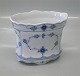 Royal 
Copenhagen Blue 
Fluted Plain 
264-1 Oval vase 
on feet 10.5 x  
12 cm Pre 1923 
1st . In nice 
...