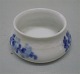 Royal 
Copenhagen Blue 
FLower braided 
8067-10 Salt 
Cellar 4.5 cm 
In mint and 
nice condition