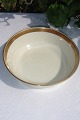 Royal 
Copenhagen 
porcelain, 
Dagmar with 
gold. Royal 
Copenhagen 
Dagmar Round 
bowl no. 
988/9593. ...