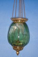 Ampel of green 
glass. Height 
70 cm. Fine 
condition.