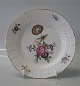 9 pcs in stock
Royal 
Copenhagen 
Frijsenborg 
1624-910 Plate, 
flat 20 cm /  7 
9/10". 
Multifloral ...