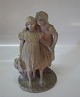 Unique 
Christian 
Thomsen 
figurine of two 
children in 
clay 28 cm 
Signed Chr 
Thomsen