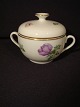 Sugar Bowl. B & 
G Bing & 
Grondahl with 
anemones.
