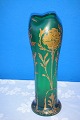 Very nice green 
vase decorated 
with gold, 
height 36cm. 
from approx. 
1900. Fine 
condition.