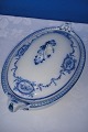 English 
faience, 
vegetable dish, 
length 31cm. 
Width 18.5cm. 
Height without 
lid 9cm.  12 
1/4 ...
