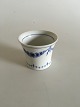 Bing and 
Grondahl Empire 
Grissini Cup No 
219. Measures 
7.2 cm / 2 
53/64 in.
Empire ...