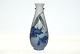 Royal 
Copenhagen vase 
w / clematis
 Decoration 
number. No 
2919/4055
Factory first
 ...