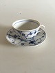 Royal 
Copenhagen Blue 
Fluted Plain 
Tea Cup and 
Saucer No 465. 
Measures 8.3 cm 
/ 3 17/64 in.