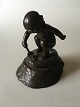 Adda Bonfils Bronce Figurine of a Girl with shovel