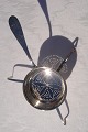 Danish silver, 
from 
19th.century. 
Beautiful old 
tea strainer, 
length 17cm. 
Diameter 5.8cm. 
6 ...