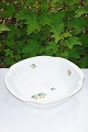 Erantis Bing & 
Grondahl 
porcelain. B&G 
Erantis potato 
bowl no. 43.  
Height 7cm. 
Diameter 
24.5cm. ...