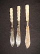 3 pieces 
English
 Fishing 
knives. with 
Pearl Handle
Stamps D&S