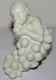 Bing and 
Grondahl Kai 
Nielsen 
figurine of 
faun with 
grapes. 
Measures 9cm 
high and 10,5cm 
wide ...