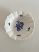 Royal 
Copenhagen Blue 
Flower Braided 
Bowl No 8008. 
Measures 17cm 
and is in good 
condition.
