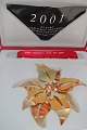 Poinsettia  
2001, The 
Christmas 
Ornament from 
Georg Jensen. 
Gilded brass. 
Design : 
Regitze ...