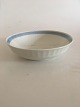 Royal 
Copenhagen Blue 
Fan Serving 
Bowl No 11526. 
Measures 22,5cm 
and is in good 
condition.