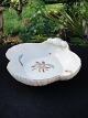 Cactus 
Mussel dish.
 Bing & 
Grondahl B & G 
no 42
 Price DKr. 
175, -