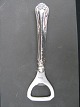 Manor house. 
(Herregaard)
 Opener.
 Three silver 
from 1946
 Length: 14.5 
cm
 Price Dkr. 
285, -