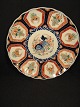 Japanisches 
Gericht mit 
Imari Farben.
 Durchmesser: 
28 cm.
 ankündigen 
Anfang 1800.
 Kontakt ...