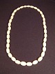 Large beautiful 
ivory necklace.
L: 72 cm
Price $ 993,-