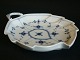 Royal 
Copenhagen Blue 
Fluted Plain
Leaf dish No. 
144
Length 23 cm
2. quality - 
nice ...