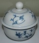 Royal 
Copenhagen 
Noblesse Sugar 
Bowl with lid 
No 15134. 
Measures 10,4cm 
and is in good 
condition.